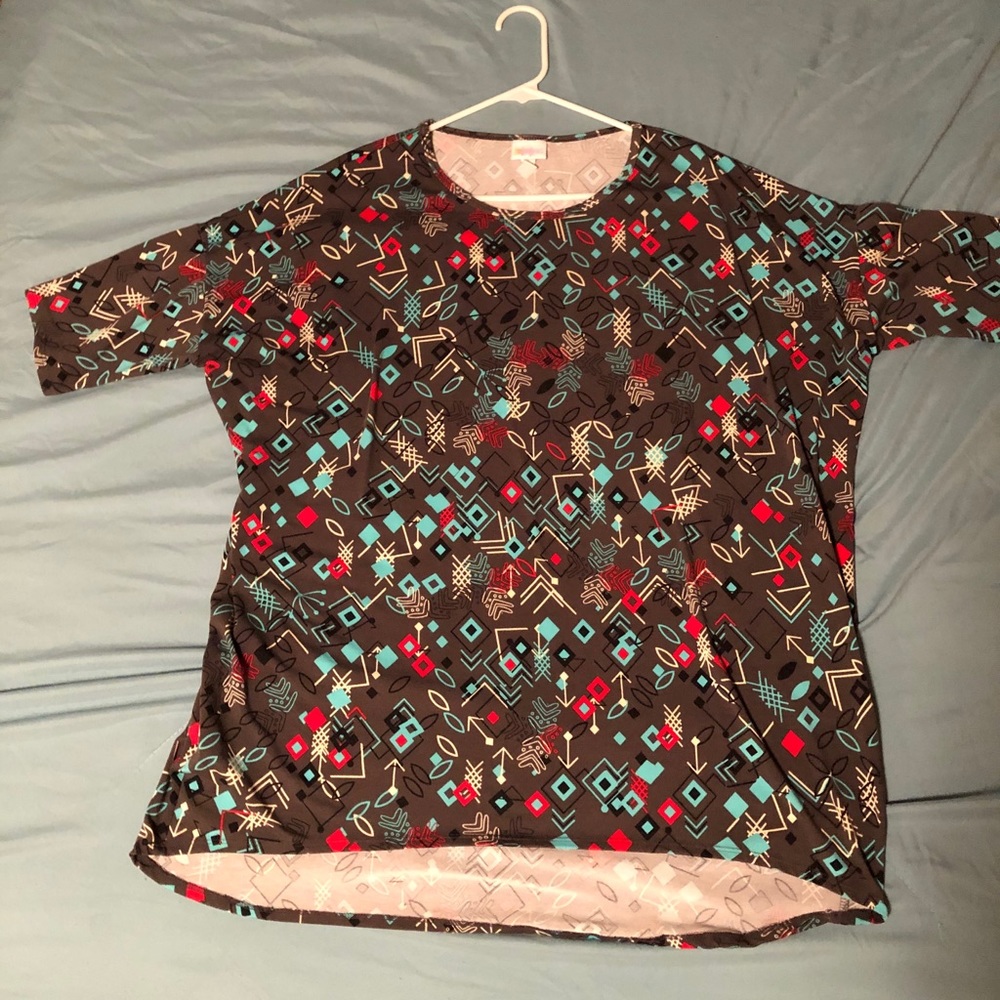 LuLaRoe Irma Top